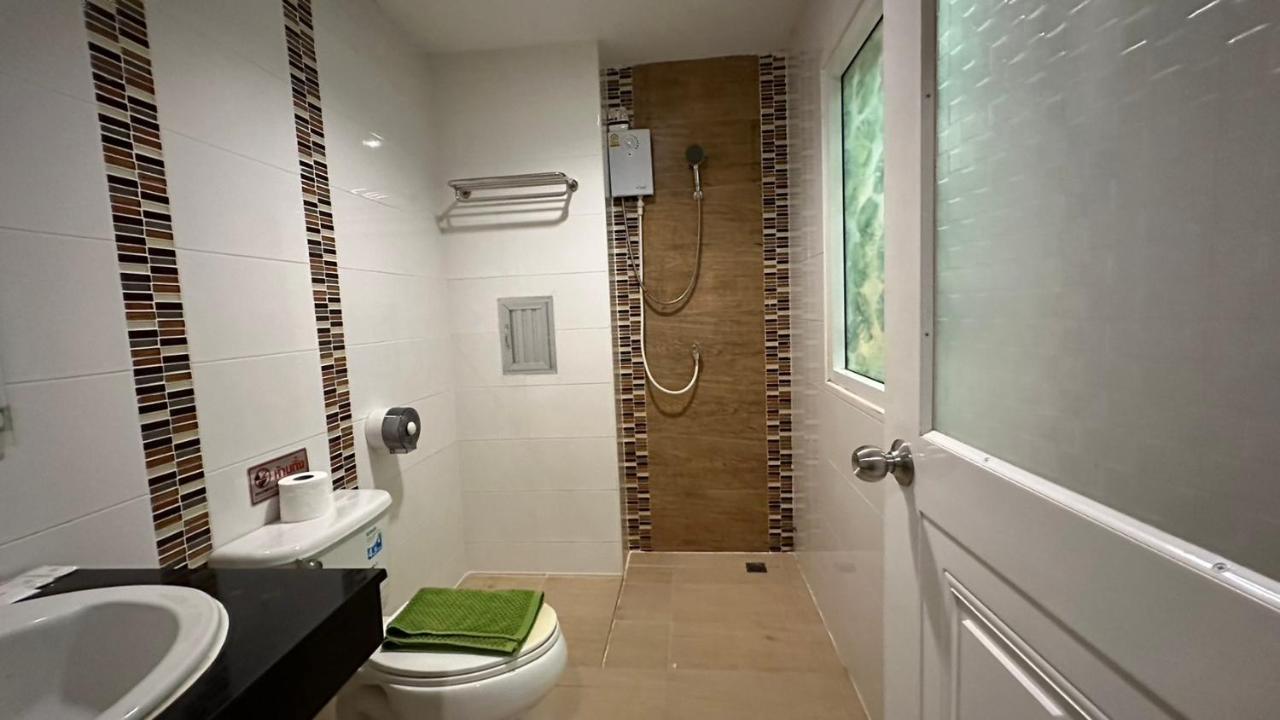 Cozy Residence Patong Екстер'єр фото